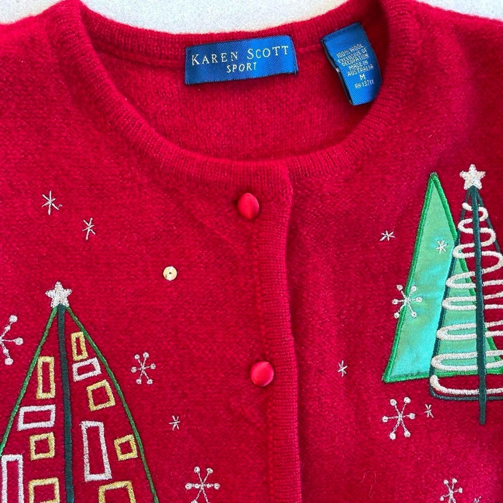 Vintage Karen Scott Sport Wool Red Embroidered Christmas Tree Cardigan - Picture 3 of 6